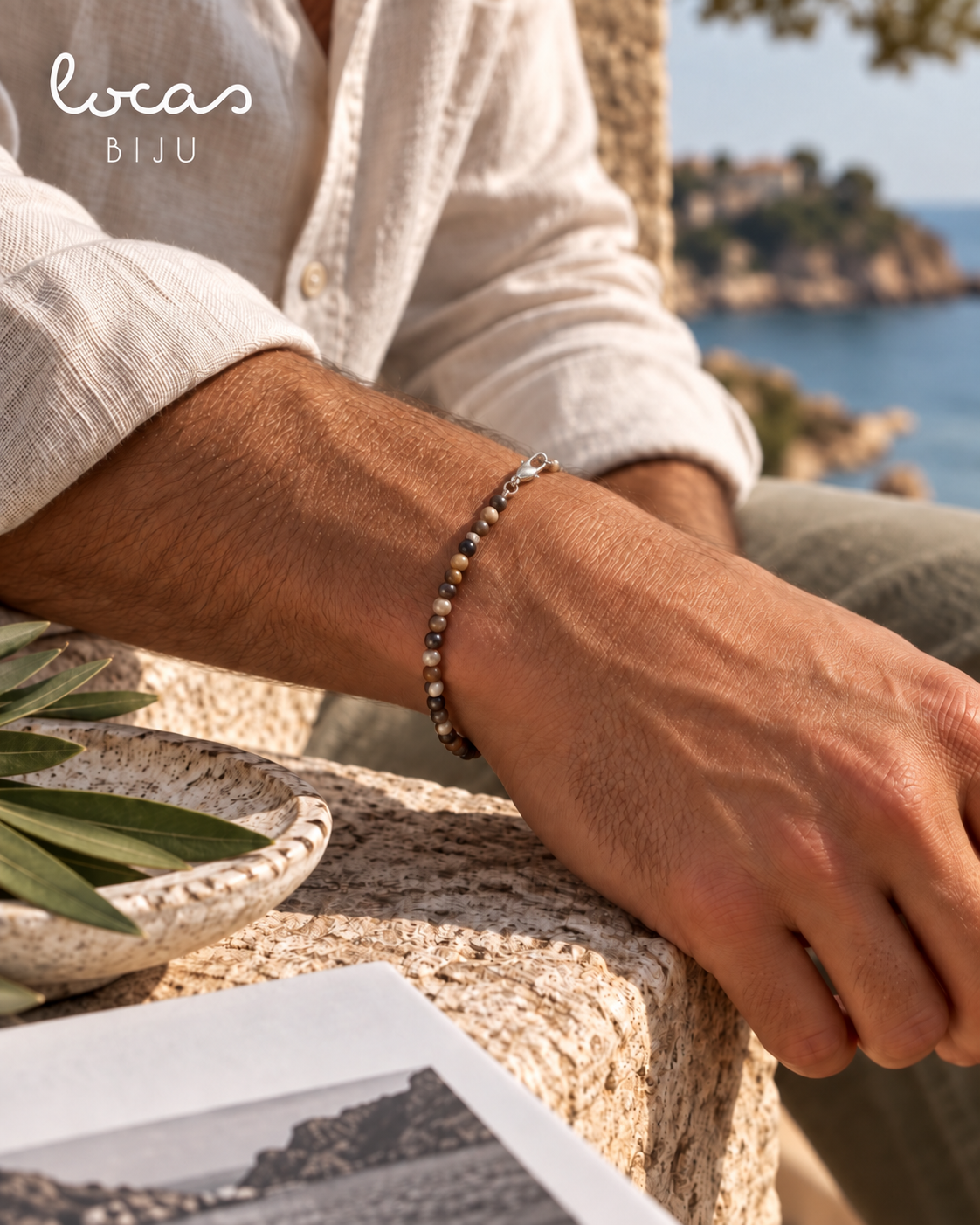 Pulseira masculina ATLAS em pedras naturais, lifestyle mediterrânico