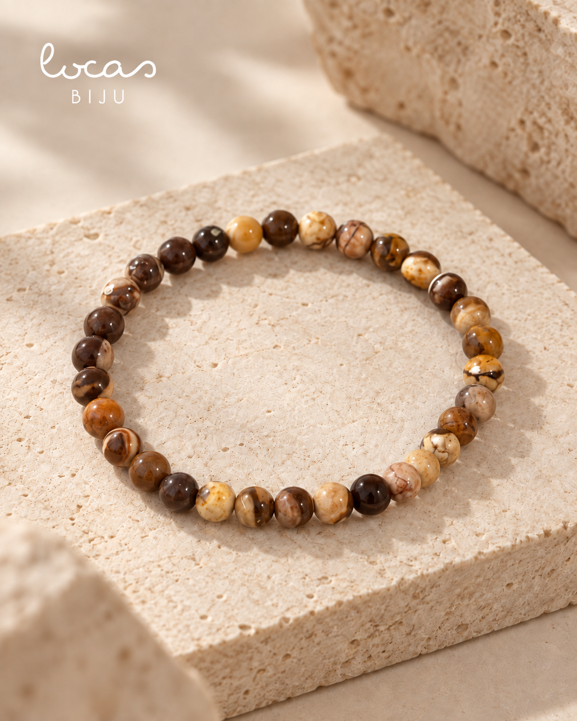Pulseira masculina Locas Biju em pedras naturais, fotografia de produto