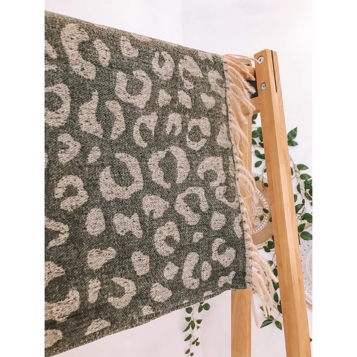 leopard pattern scarf